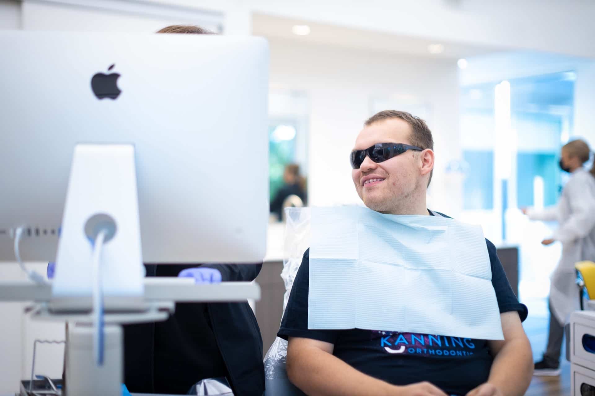 Patient-Candids-Kanning-Orthodontics-2020-Kansas City-Missouri-Orthodontist-35