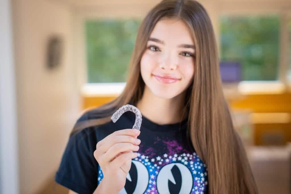 Patient-Candids-Kanning-Orthodontics-2020-Kansas-City-Missouri-Orthodontist-65-1024x683 Metal Braces vs. Clear Braces: Which One Is Right For You?  - Braces and Invisalign in Liberty, Missouri - Kanning Orthodontics