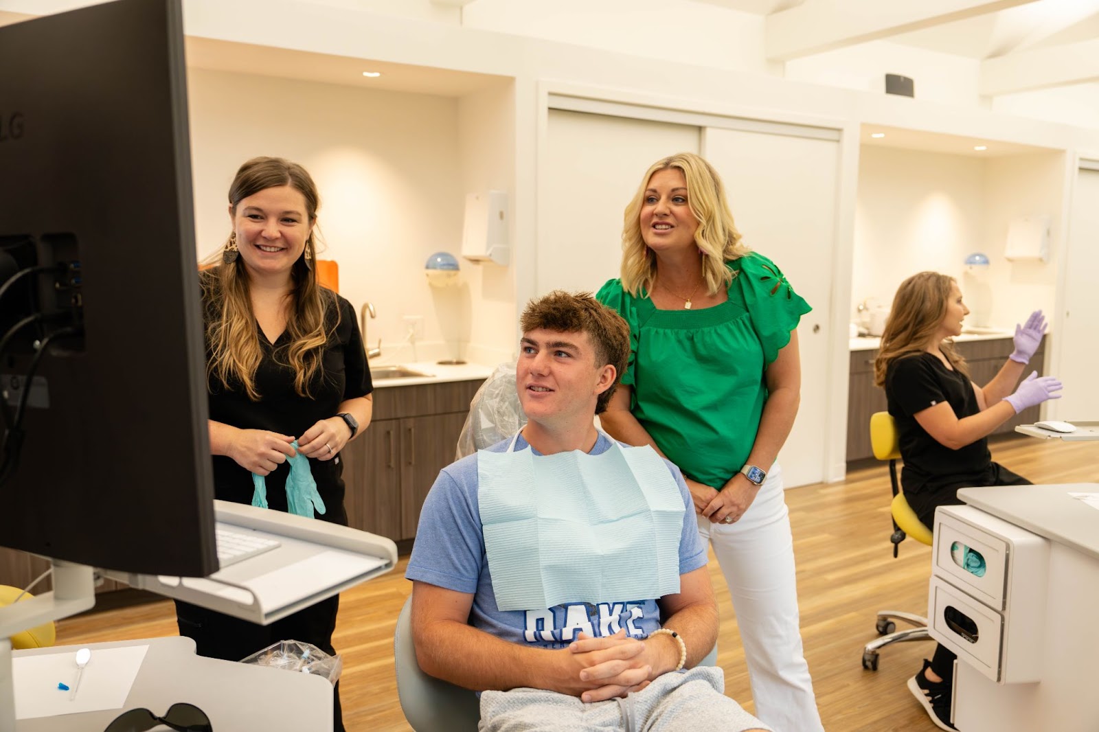 How to Support Your Teen Through Orthodontic Treatment