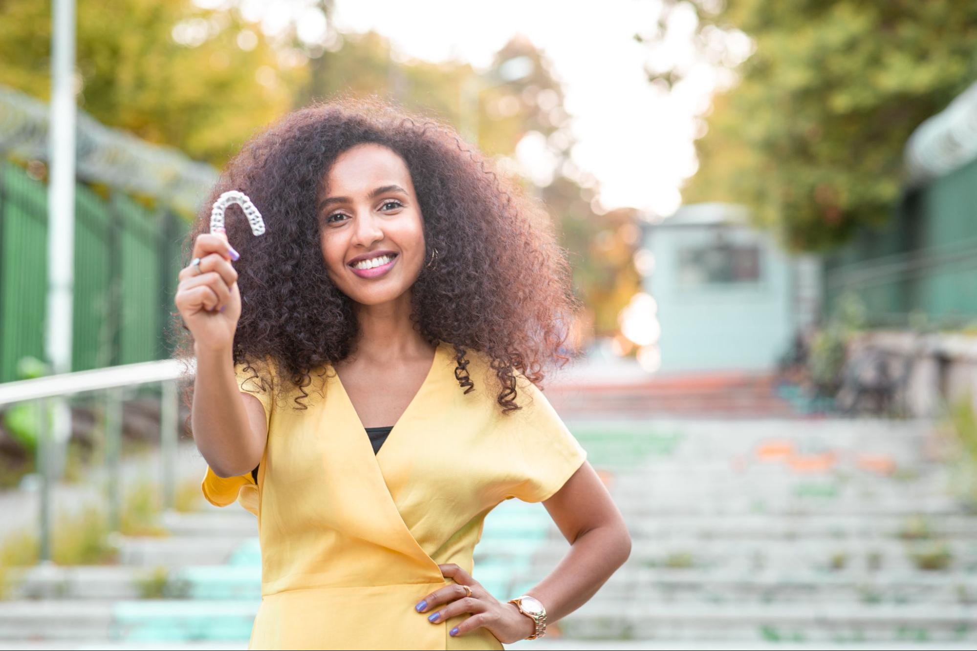 How To Stick to Your Schedule With Clear Aligners When Traveling